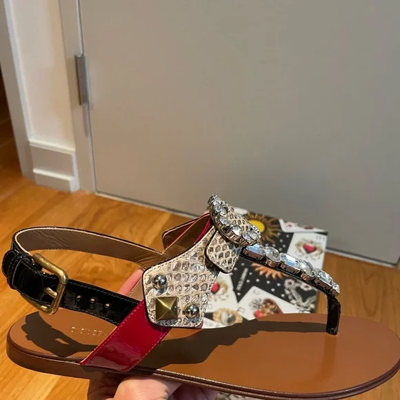 Dolce & Gabbana ceystal embellised thong flat  sandals Size 36 - Picture 9 of 10